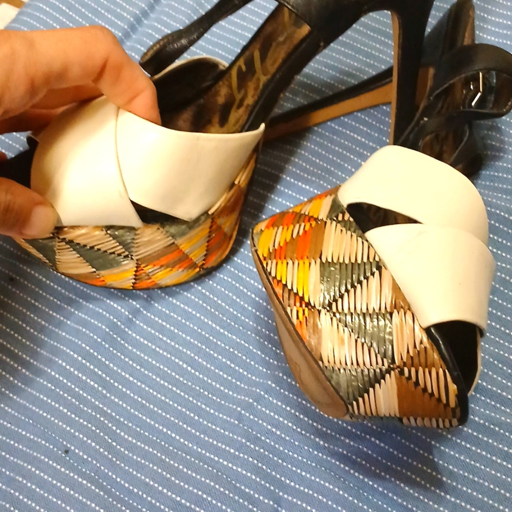 Sam Edelman Aztec print stilletos SZ 5